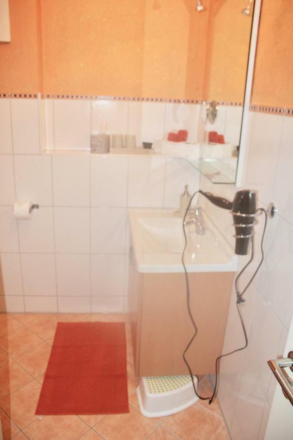 Ferienwohnung Hilpert Флинтсбах Экстерьер фото